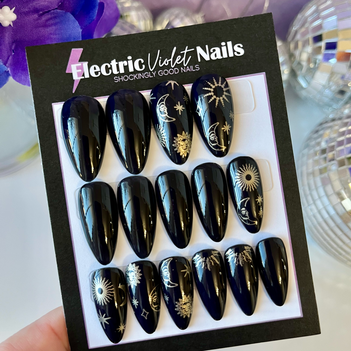 Medium Almond Celestial Press-on Nail Set