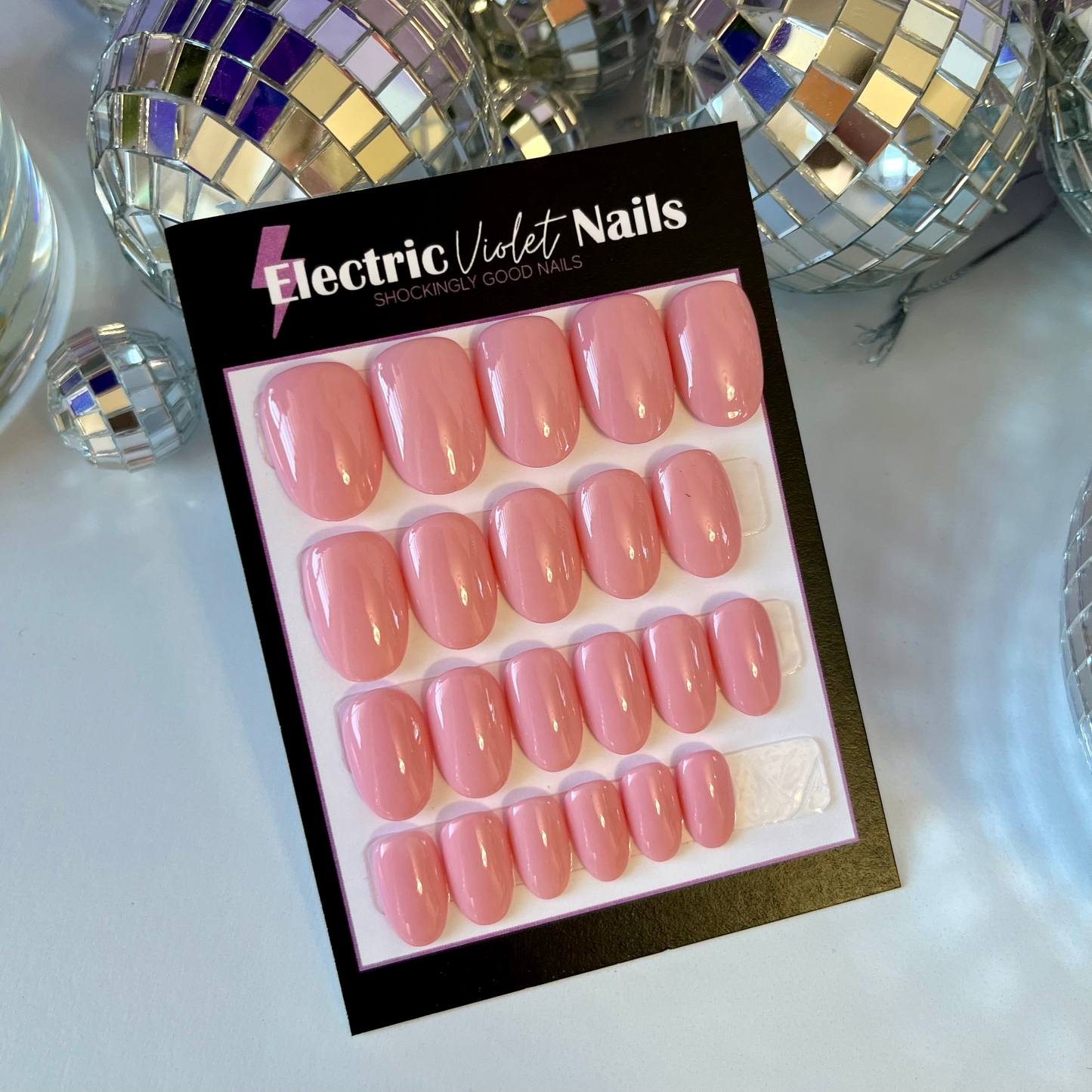 XS Oval Beach Bunny Press-on Nail Set