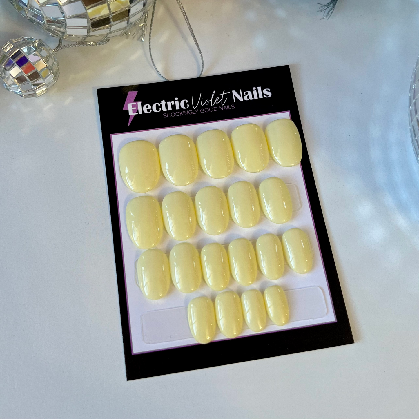 XS Oval Yellow Press-on Nail Set