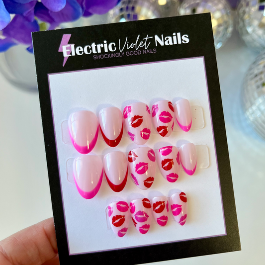 French Kiss Press-on Nail Set