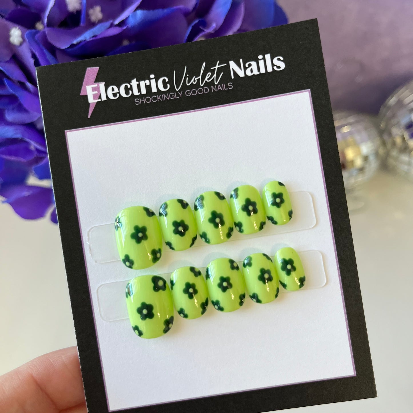 Green Daisy Child Press-on Nails (Size S)