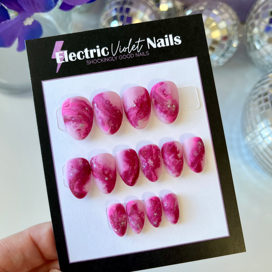 Valentine Marble Press-on Nail Set